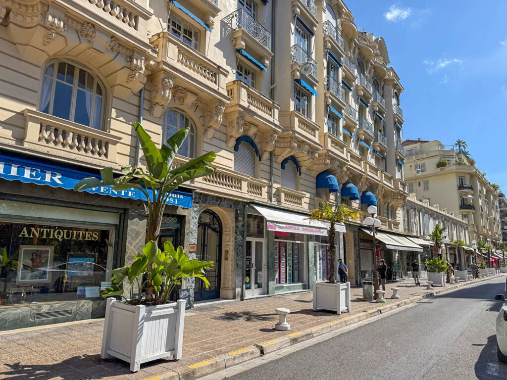 Architecture Belle Époque quartier Carré d’Or Nice – immeubles prestigieux et élégants du centre de Nice