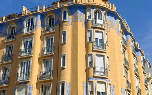 Immeubles Belle Époque quartier des Musiciens Nice – architecture art deco typique