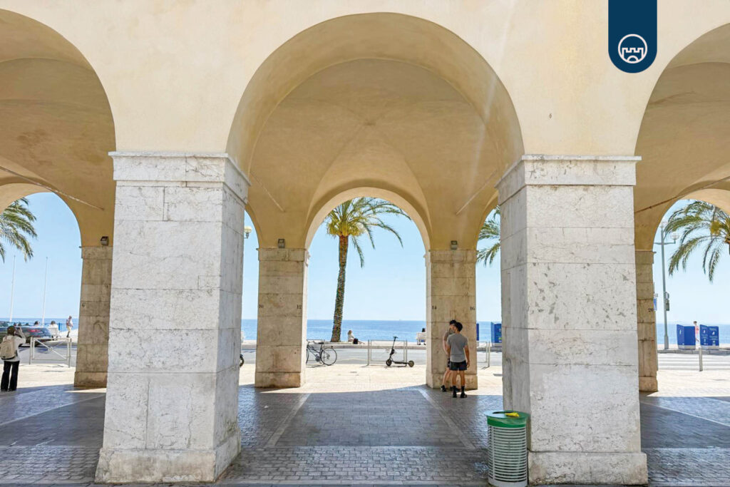 arcades des Ponchettes - entre vieux Nice et Promenade des Anglais