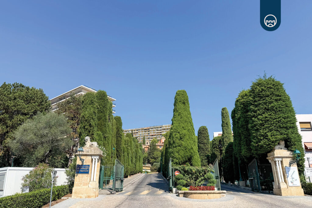 Abbaye de Roseland Fabron Nice – résidence de prestige et patrimoine du quartier