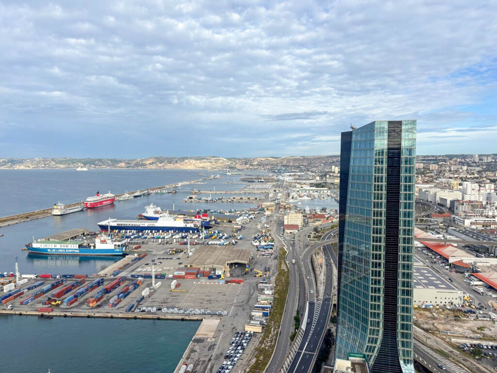 Quartier Arenc Marseille – tours et développement contemporain du 2e arrondissement