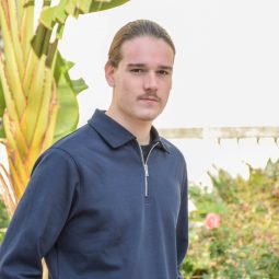 equipe-des-chateaux-agence-immobiliere-forfait-fixe-cote-dazur-frejus-nice